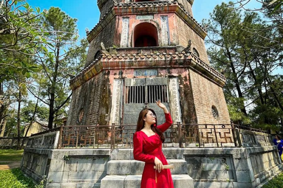 Khám phá Cố đô 1 ngày (Đại Nội Huế – Chùa Thiên Mụ – Lăng Khải Định)