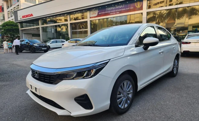 Combo 3N/2D Khám Phá Huế – Tự Do Trải Nghiệm Xe Elantra Tự Lái