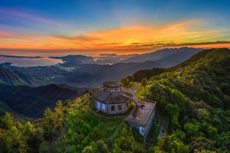 Thuê xe Du Lịch Huế – Khám Phá Lăng Cô & Vườn Quốc Gia Bạch Mã