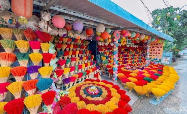 Hành trình 1 ngày khai phá (Làng hương thùy xuân – Đền huyền trân công chúa )
