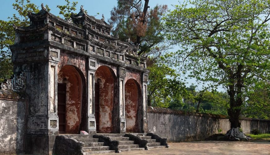 Du lịch huế nên làm gì ở đâu