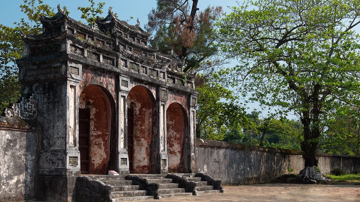 Du lịch huế nên làm gì ở đâu